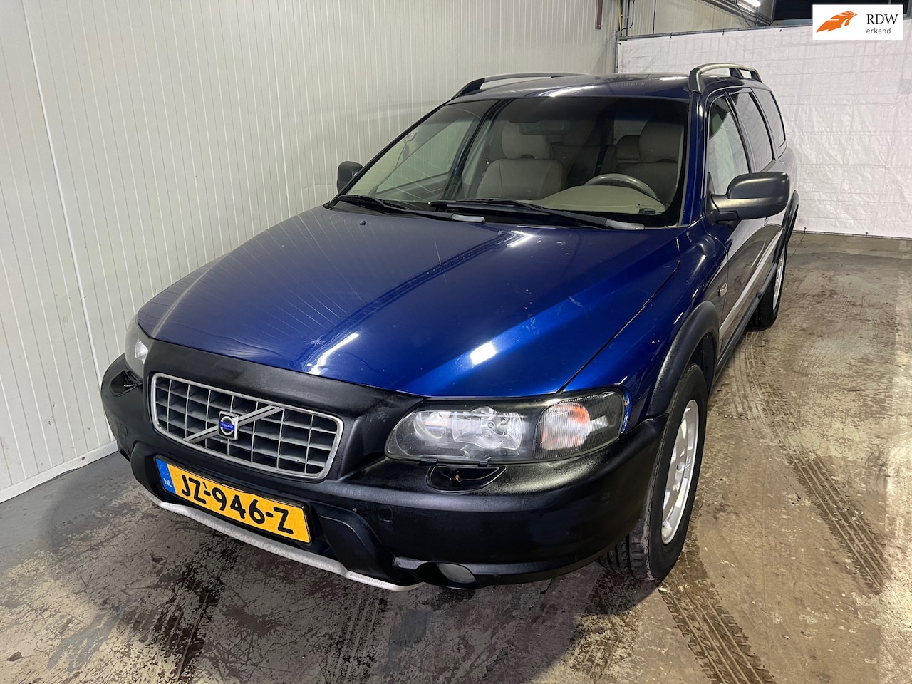 Volvo V70 - 2.4 T AWD Comfort Line 2.4 T AWD Comfort Line - AutoWereld.nl