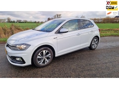 Volkswagen Polo - 1.0 MPI Comfortline R-line apple carplay