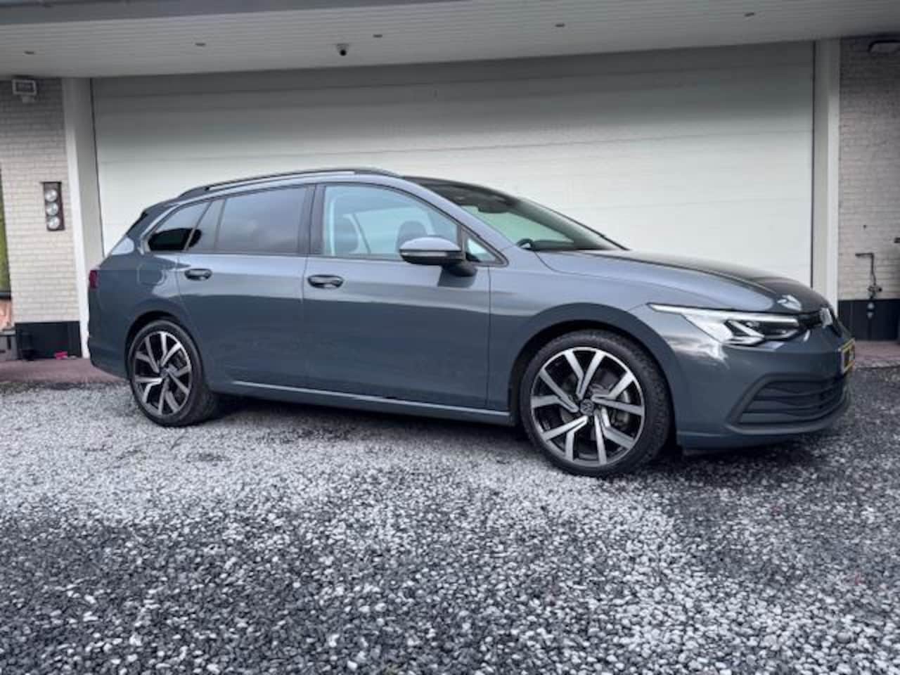 Volkswagen Golf Variant - 2.0 TDI Life Business 2.0 TDI Life Business - AutoWereld.nl