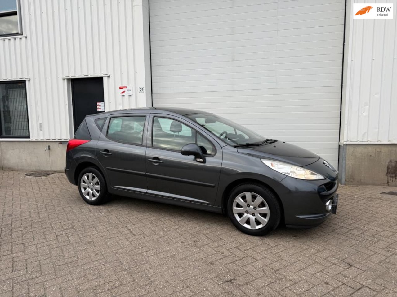 Peugeot 207 SW - 1.6 VTi XS|Pano|Clima|Station|Leder|NWE APK! - AutoWereld.nl