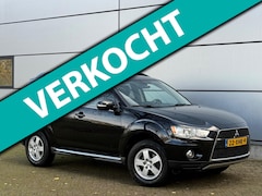 Mitsubishi Outlander - 2.0 Edition One 2e Eignr |Navi |Half Leder |Xenon |Airco |Stuurbed |Nap |Boekjes