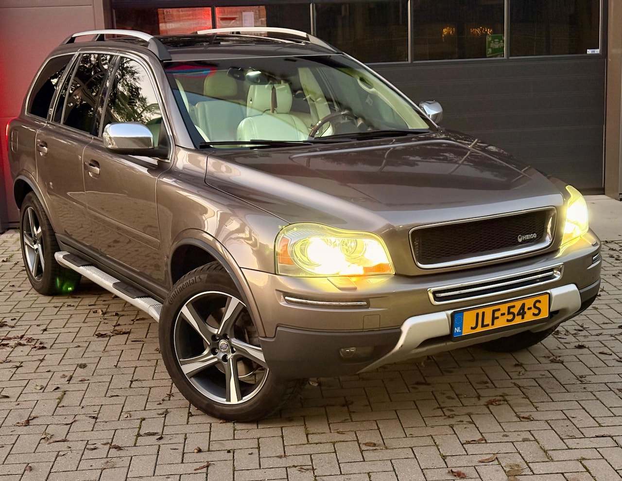 Volvo XC90 - 4.4 V8 Executive 5p. 315pk R-Design Heico Massage DVD Premium Sound - AutoWereld.nl