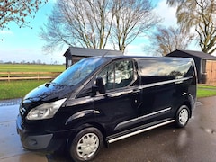 Ford Transit Custom - 290 2.0 TDCI L1H1 Sport 3 Zitplaatsen, Navigatie, Airco, Cruise-Control, Trekhaak, Camera.
