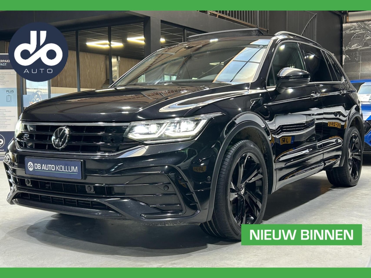 Volkswagen Tiguan - 1.4 TSI eHybrid R-Line Business+ DIGI DASHB. I PANO I LED MATRIX I LEER I CAMERA - AutoWereld.nl
