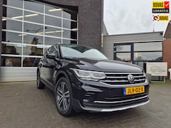 Volkswagen Tiguan - 1.4 TSI eHybrid Elegance, pano, app connect, zwenkbare trekhaak, el achterklep, camera, ma