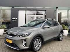 Kia Stonic - 1.0 T-GDi MHEV DynamicPlusLine Automaat | Trekhaak | Navigatie | Camera Info Daan 0492-588