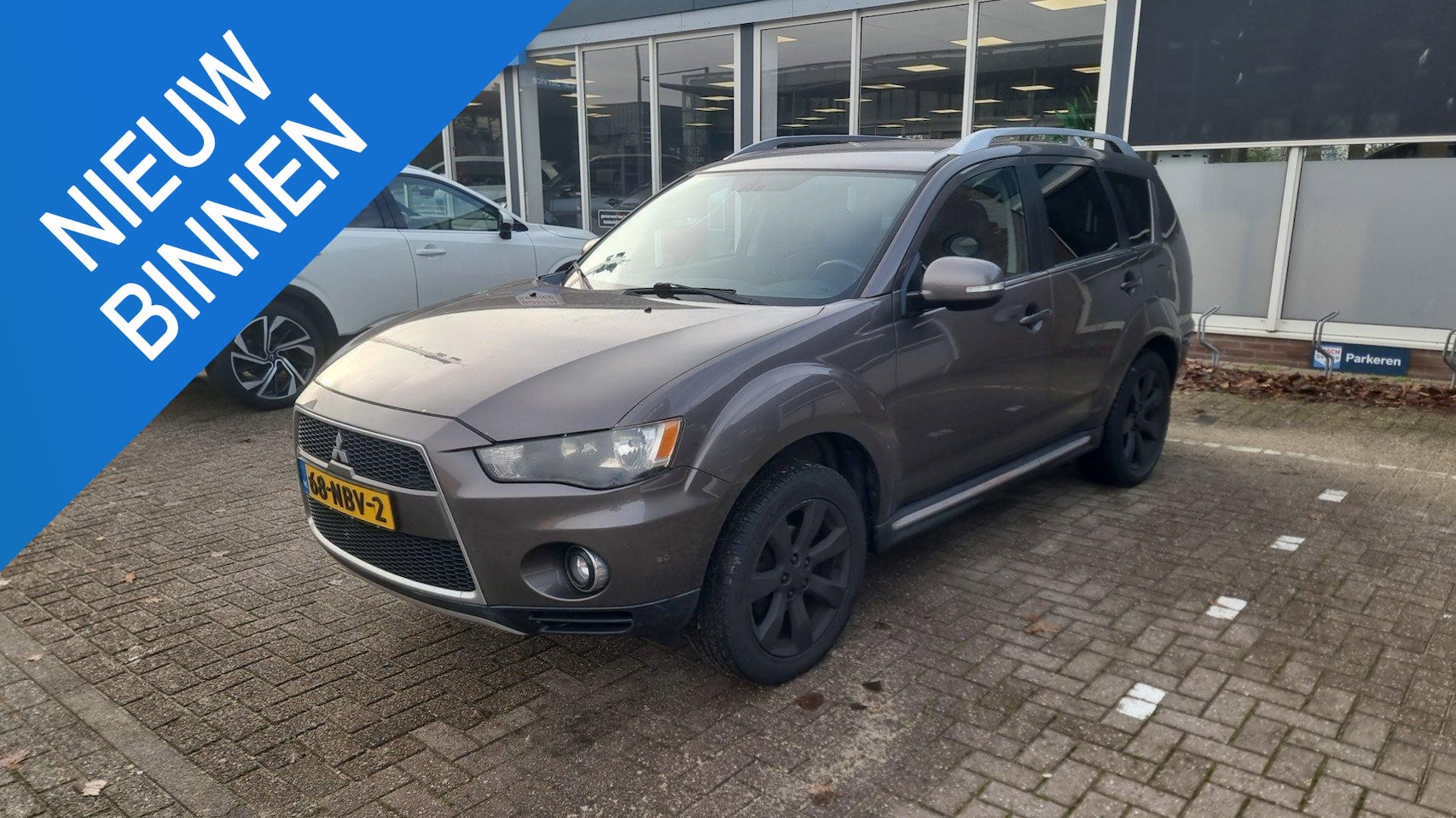 Mitsubishi Outlander - 2.0 Intro Edition | Trekhaak | Apple Carplay | Nieuwe APK - AutoWereld.nl
