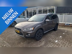 Mitsubishi Outlander - 2.0 Intro Edition | Trekhaak | Apple Carplay