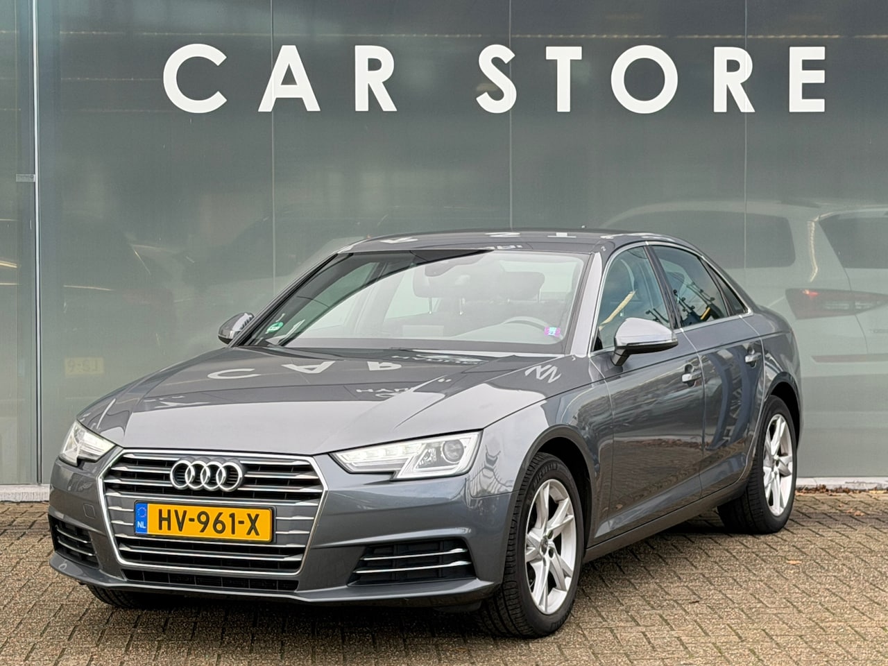 Audi A4 Limousine - 1.4 TFSI Sport Pro Line NL AUTO - AutoWereld.nl