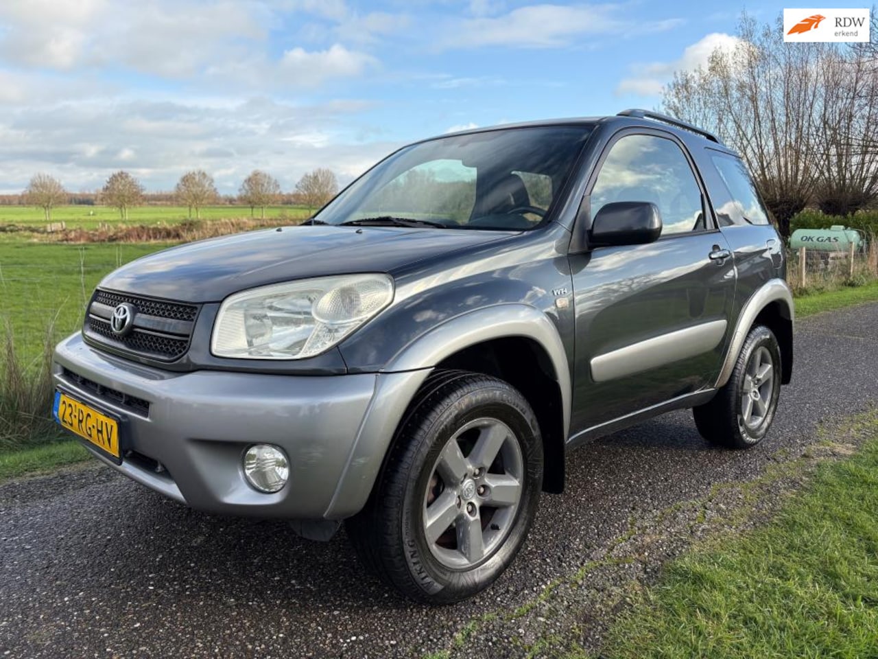 Toyota RAV4 - 2.0-16V VVT-i Sol 2.0-16V VVT-i Sol - AutoWereld.nl