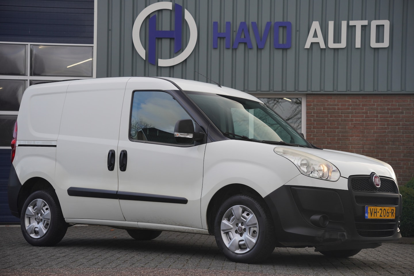 Fiat Doblò Cargo - 1.3 MultiJet, AIRCO, TREKHAAK, NAP, BTW-VRIJ / MARGE - AutoWereld.nl
