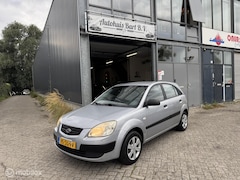 Kia Rio - 1.4 LX Nieuwe APK NAP Logisch