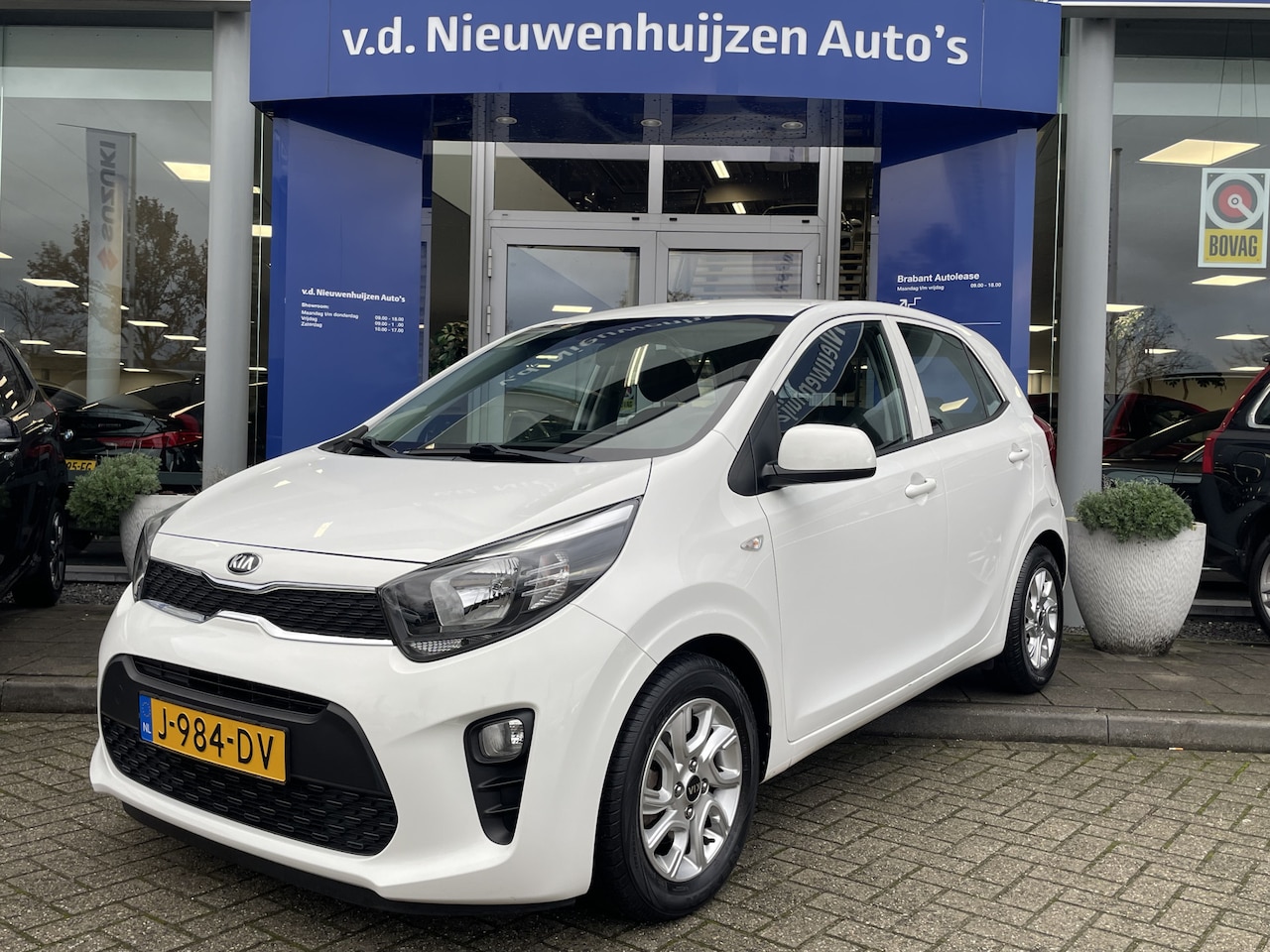 Kia Picanto - 1.0 MPi DynamicPlusLine | CarPlay | Navi | Trekhaak | Info Bas: 0492-588982 Info Bas: 0492 - AutoWereld.nl