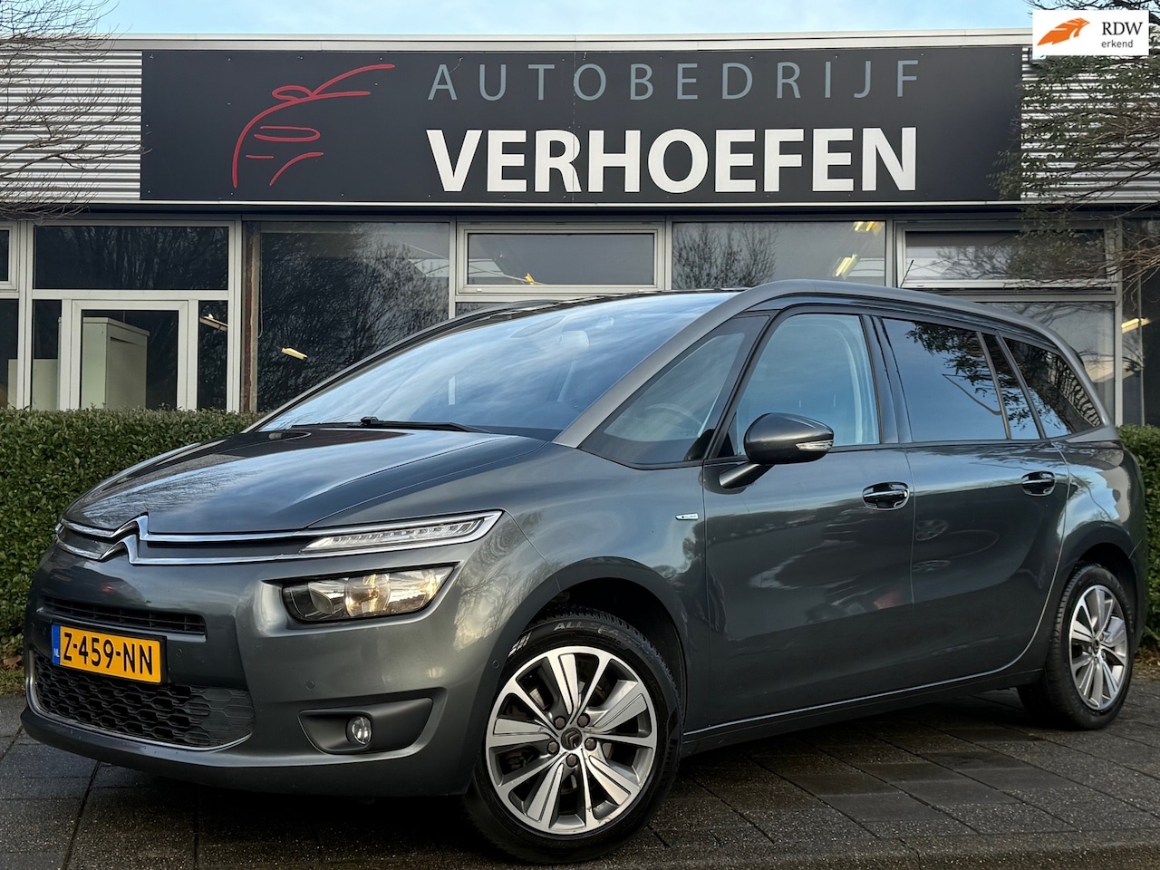 Citroën Grand C4 SpaceTourer - 1.6 THP Shine - AUTOMAAT - PARK CAMERA - DODEHOEKBEWAKING - TREKHAAK - NAVI ! - AutoWereld.nl