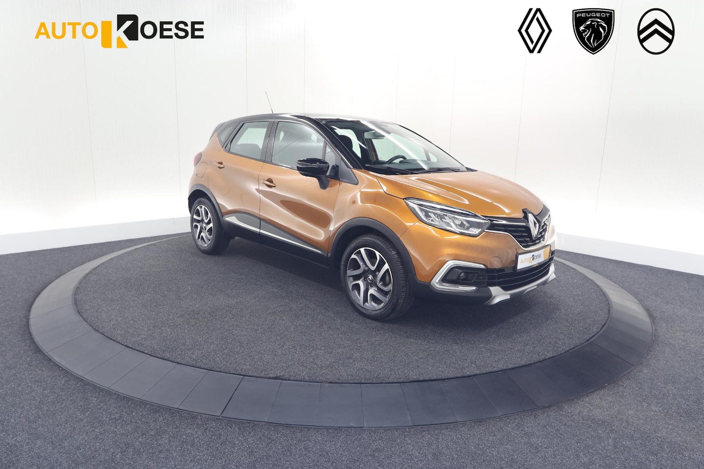 Renault Captur - TCe 120 EDC Intens | Camera | Stoelverwarming | Navigatie | Parkeersensoren - AutoWereld.nl