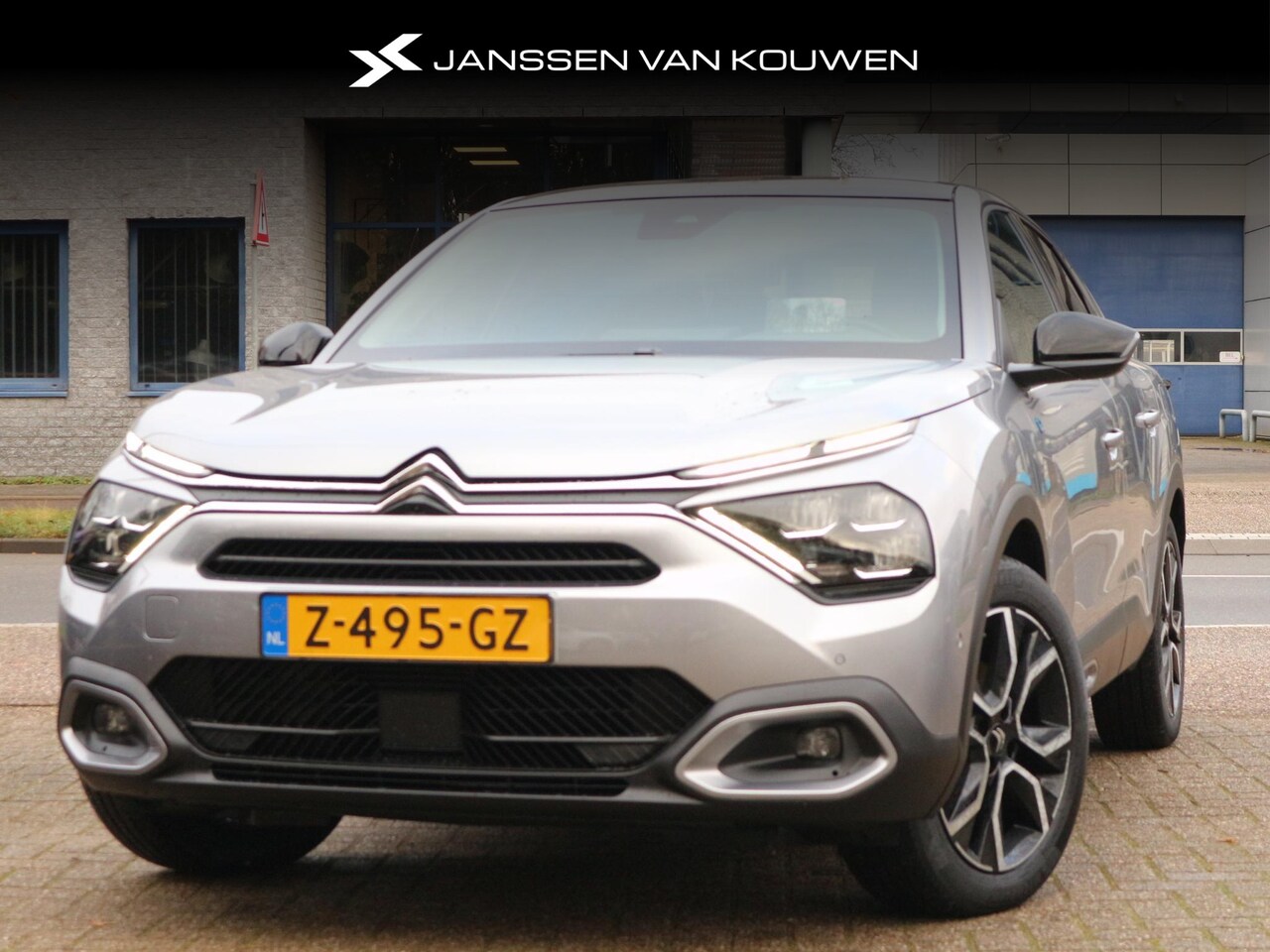 Citroën Ë-C4 X - Max 54 kWh / 360 Camera / Stoel-/Stuurverwarming / Apple Carplay - AutoWereld.nl