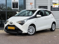 Toyota Aygo - 1.0 VVT-i x-play limited, CARPLAY, CAMERA