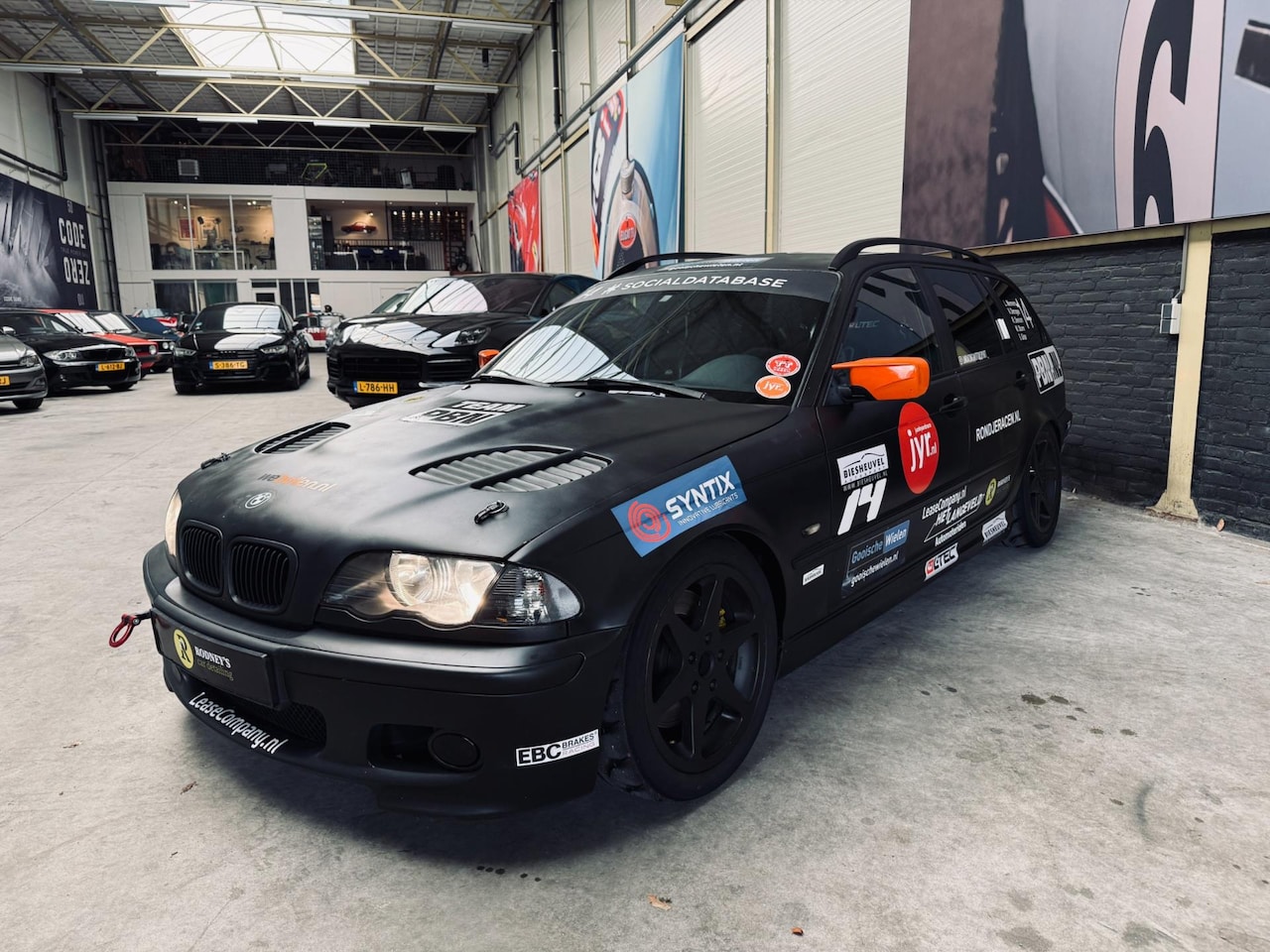 BMW 3-serie Touring - 325i| TRACKDAY| JUNK YARD DEELNEMER 2025| - AutoWereld.nl