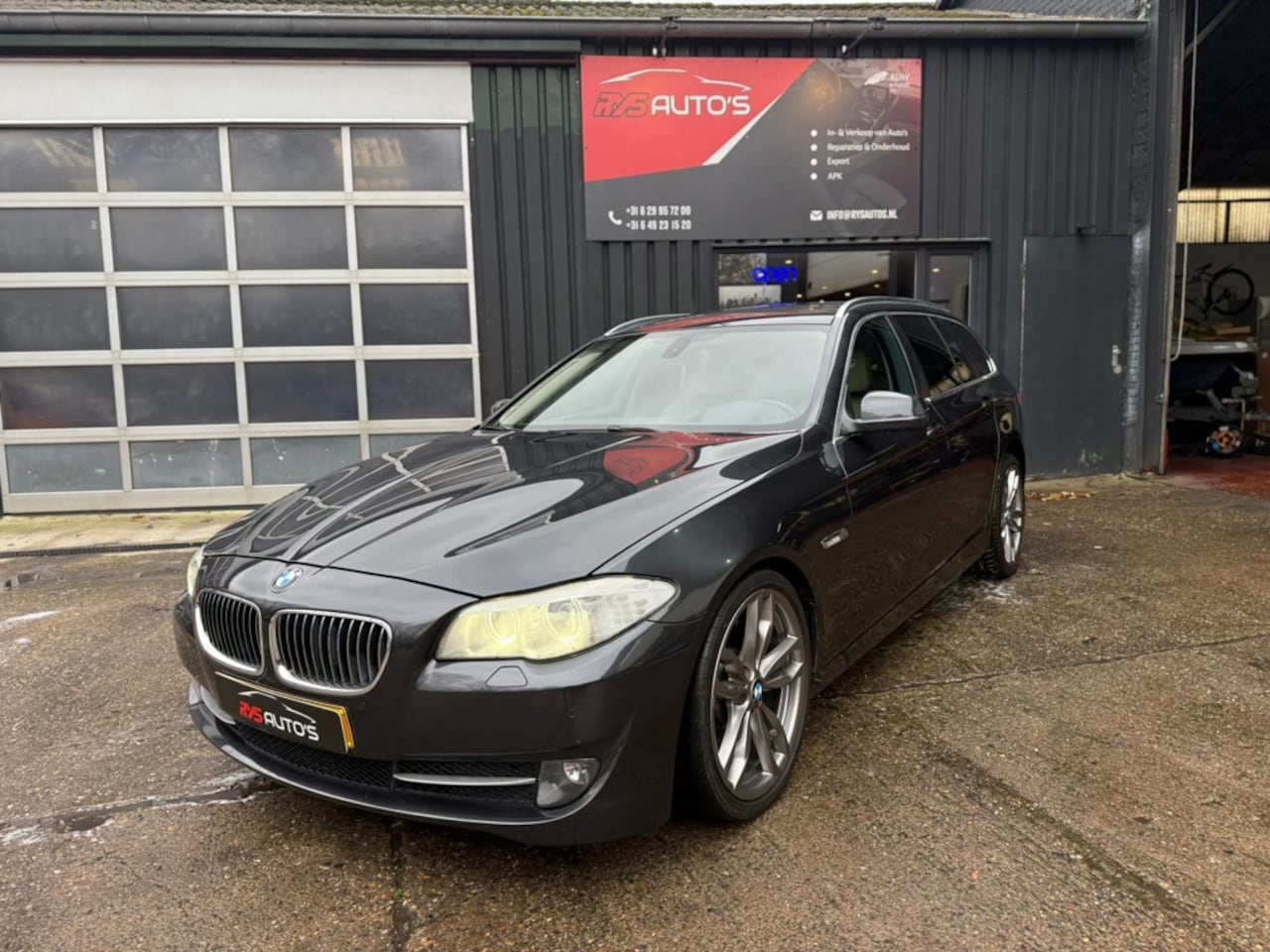 BMW 5-serie Touring - 528i High Executive 528i High Executive - AutoWereld.nl