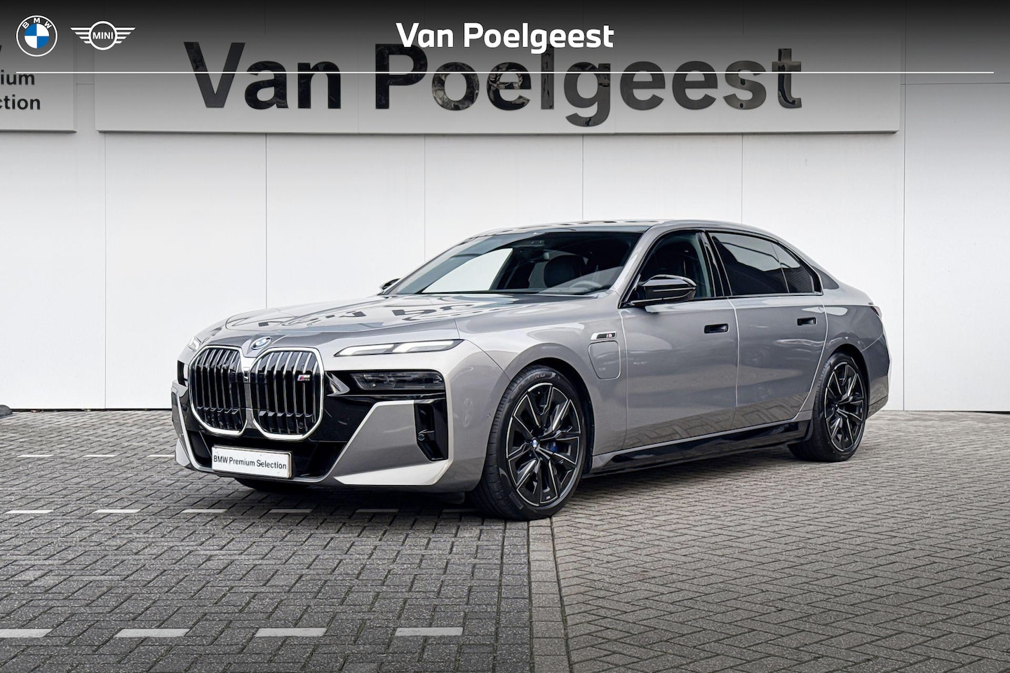 BMW 7-serie - M760e xDrive Executive Pack | M Sport | Exclusive Lounge - AutoWereld.nl