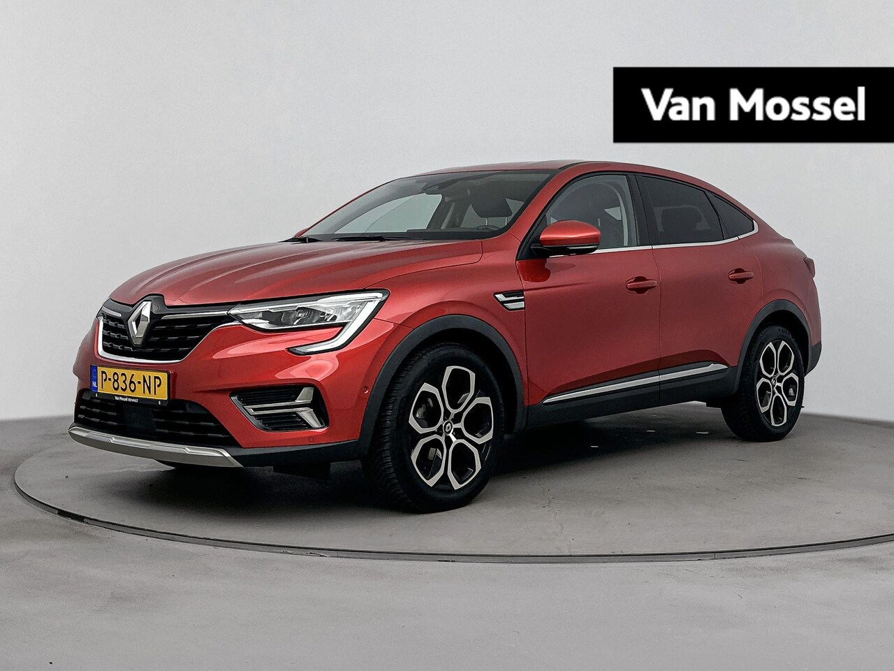 Renault Arkana - 1.3 TCe Intens 140PK | Automaat | Navigatie | Adaptieve Cruise Control | Stoel- en Stuurve - AutoWereld.nl