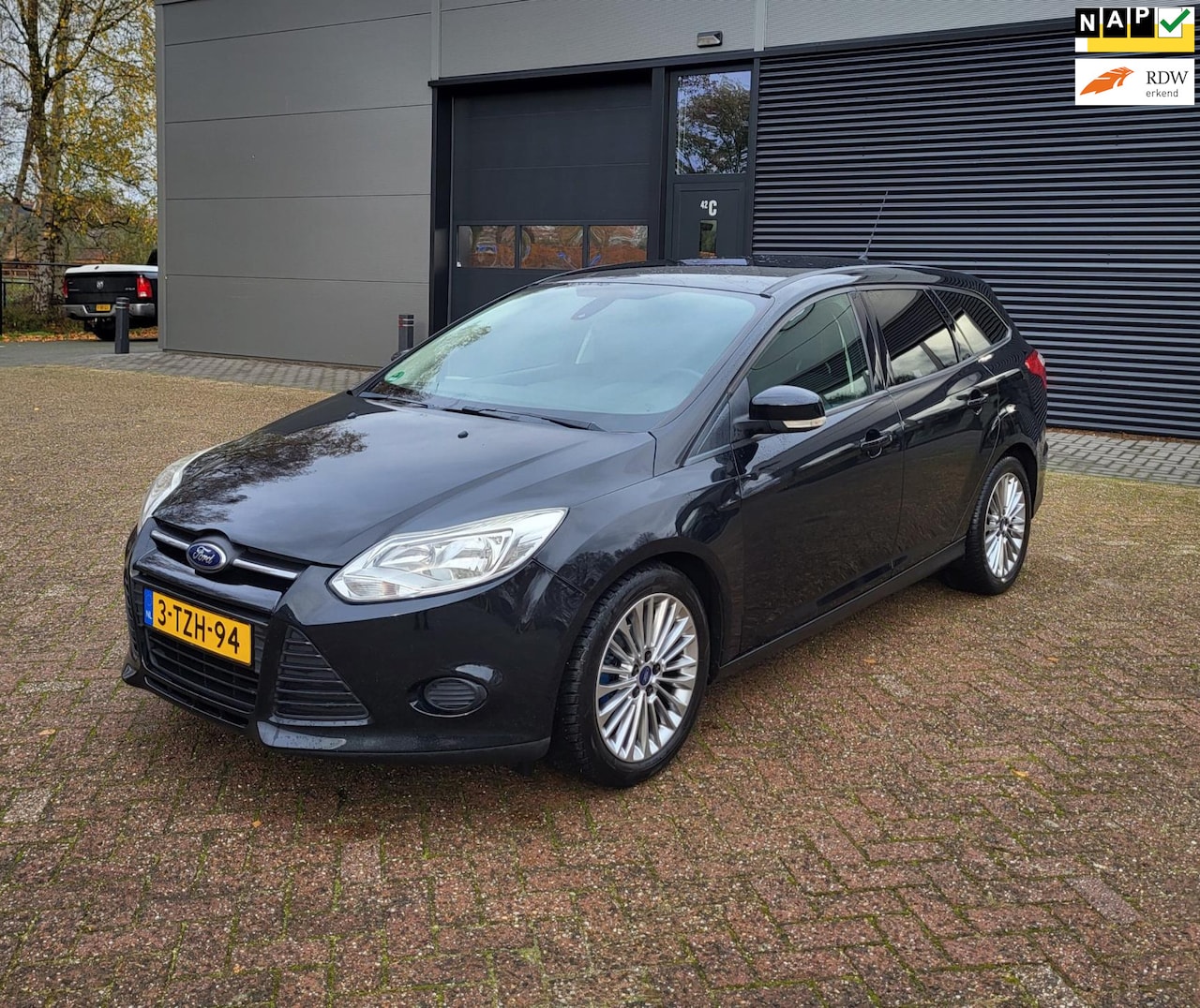 Ford Focus Wagon - 1.6 TDCI CruisC, Airco, BT, PDC, APK 12/26! - AutoWereld.nl