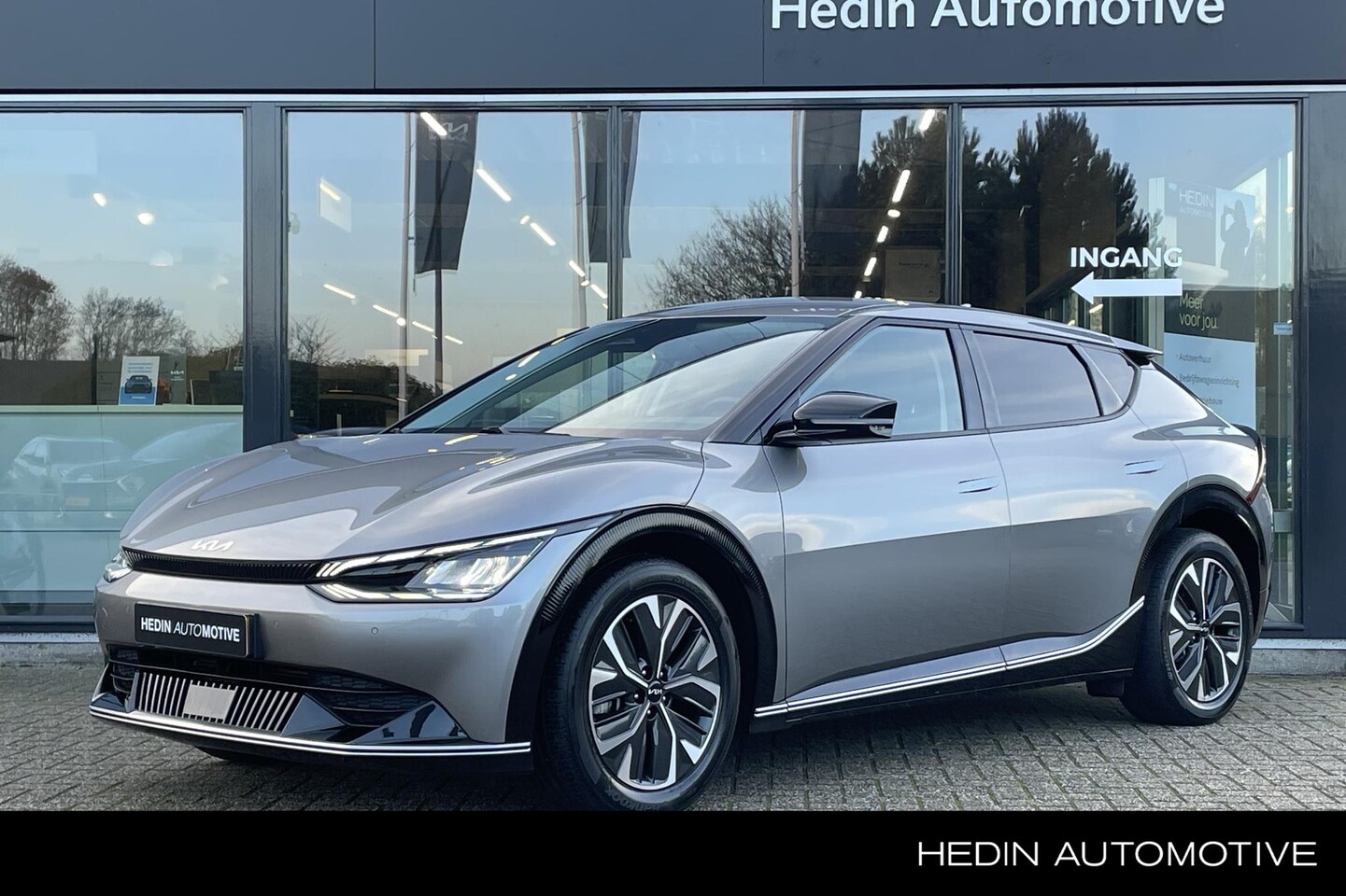 Kia EV6 - Plus 77.4 kWh | Leder | Stoelverwarming en -ventilatie | 19" velgen | Elektrische achterkl - AutoWereld.nl