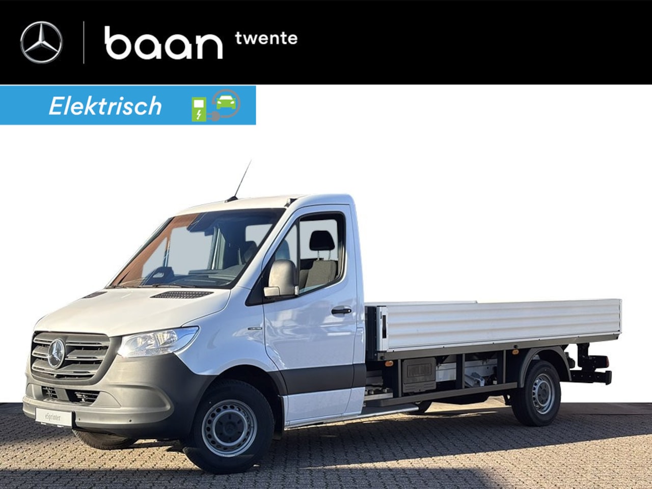 Mercedes-Benz eSprinter - 420 Chassis L3 Pro 81kWh I 4250 GVW icm B-rijbewijs I Open Laadbak I Distronic - AutoWereld.nl