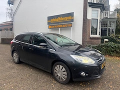 Ford Focus Wagon - 1.0 EcoBoost Titanium LET OP MOTOR ROOKT