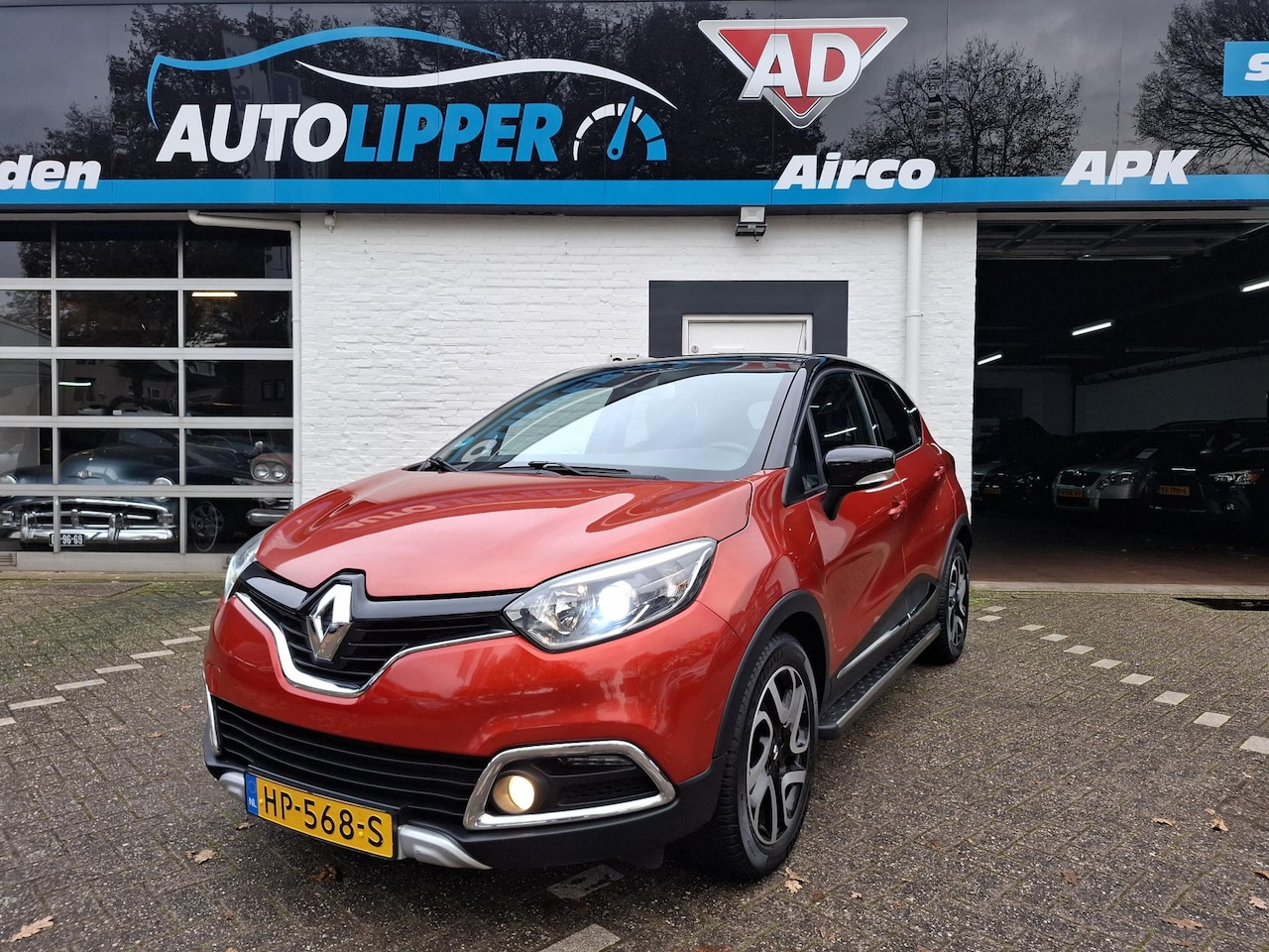 Renault Captur - 0.9 TCe Xmod /Airco/Nieuwe apk bij aflevering/Leder interieur/Camera/Lm velgen/All season/ - AutoWereld.nl