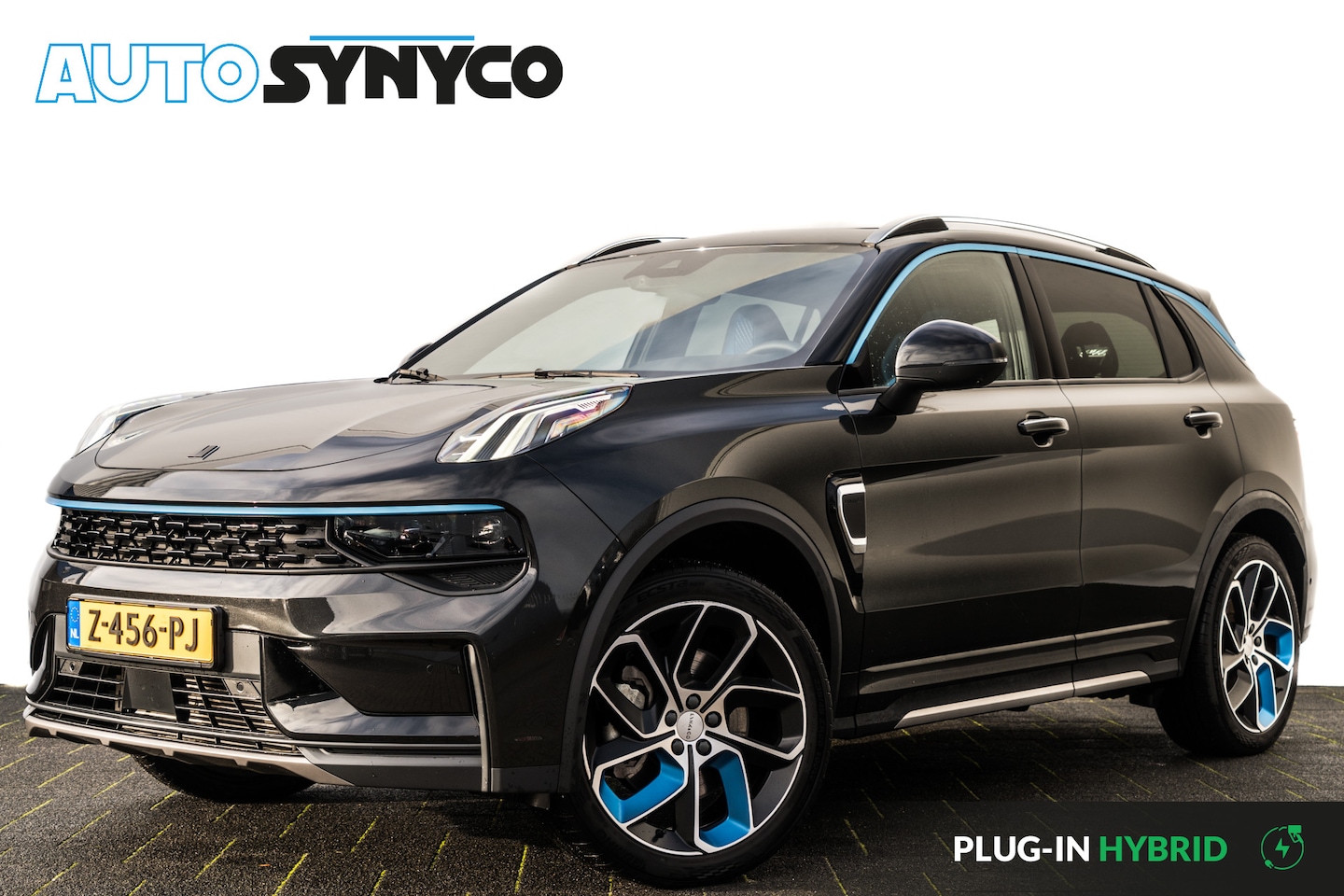 Lynk & Co 01 - 1.5 Plug-in Hybrid 262 Pk I Modeljaar 2023 I Stuurverwarming I Panoramadak I 75 km Elektri - AutoWereld.nl