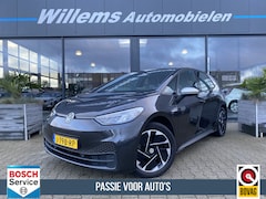 Volkswagen ID.3 - First Plus 58 kWh Stoelverwarming, Adaptieve Cruise & Apple Carplay