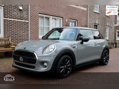 MINI One - First 1.2 | Moonwalk Grey Metallic | Pepper + Wired + Business | Navigatie Professional |