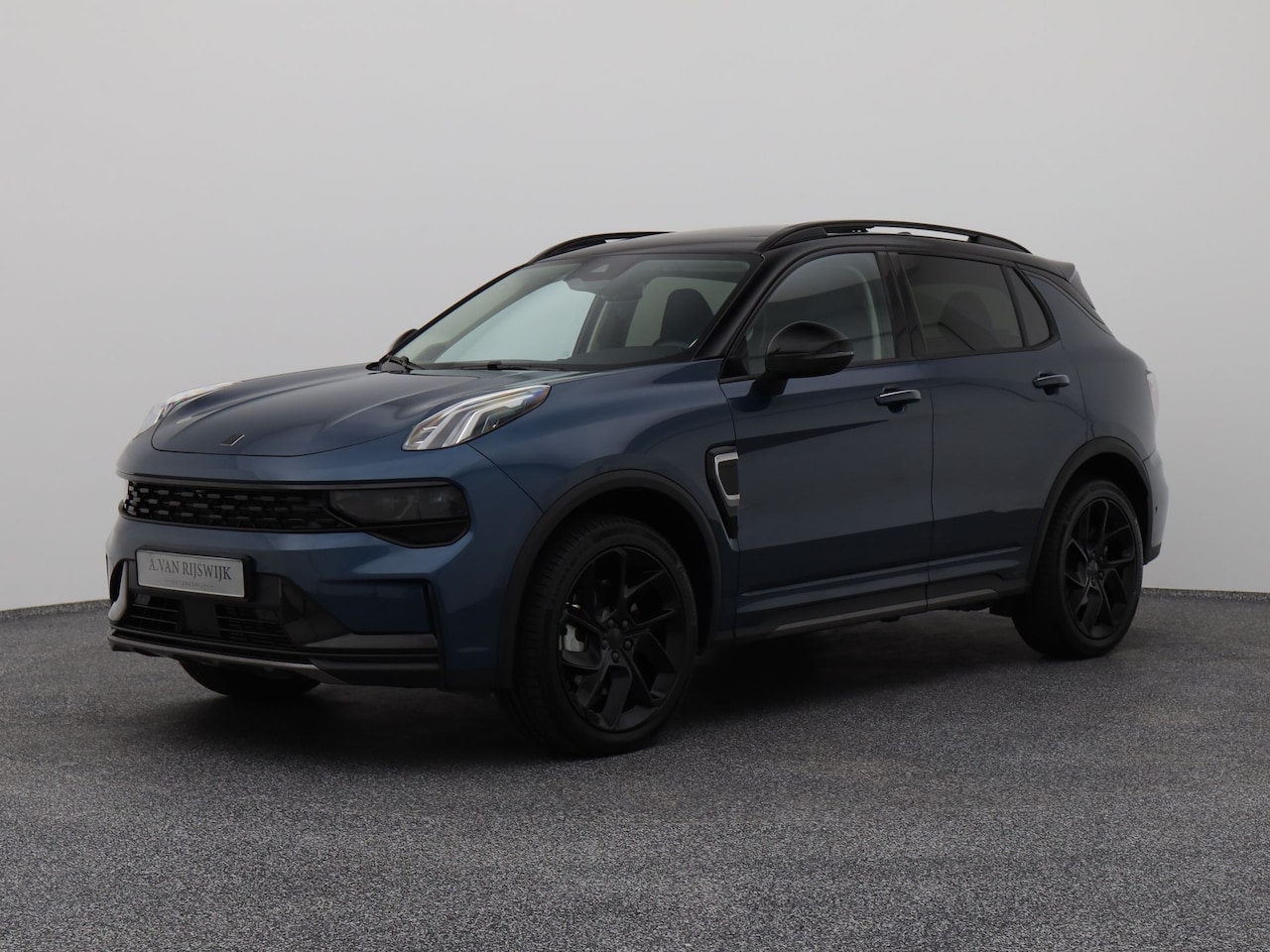 Lynk & Co 01 - 1.5 Plug-in Hybrid | 360° | BLACK - AutoWereld.nl