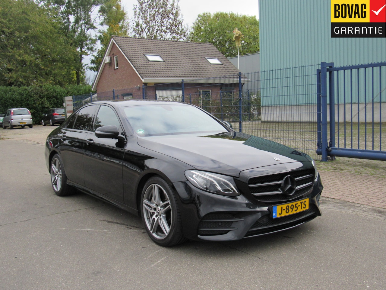 Mercedes-Benz E-klasse - E 300 AMG-pakket 265 pk 19 inch. - AutoWereld.nl
