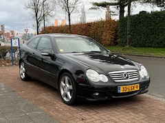Mercedes-Benz C-klasse Sportcoupé - 220 CDI * KLASSE AUTO