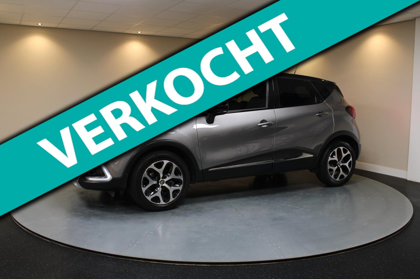 Renault Captur - 1.2 TCe Intens *Automaat* Dealer OH|Trekhaak|Stoelverw. - AutoWereld.nl