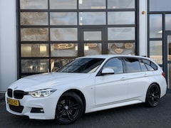 BMW 3-serie Touring - 318i High Executive AUT / M-Sport / LED