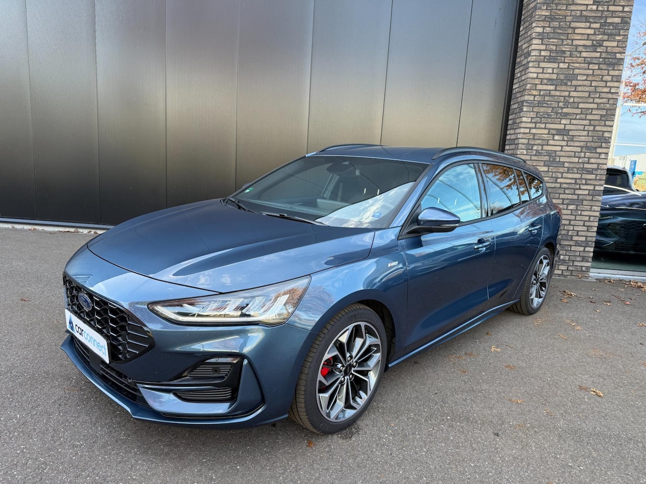 Ford Focus Wagon - 1.0 Eco 155pk AUT. Hybrid ST Line X Elk. klep, Navi gr., BLIS, Adop cruise, Winter pack et - AutoWereld.nl