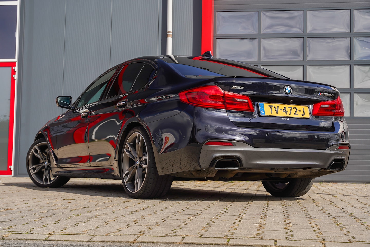 BMW 5-serie - M550d xDrive High Executive - AutoWereld.nl