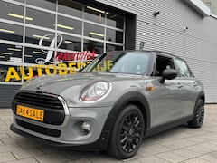 MINI One - 1.2 Salt 5Drs - Navigatie I Airco I PDC I Sport velgen I Comfort pakket I Dealer onderhoud