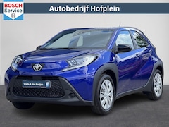 Toyota Aygo X - 1.0 VVT-i MT Play NIEUW | Airconditioning | LED Verlichting | Car play | Camera | Stoelver