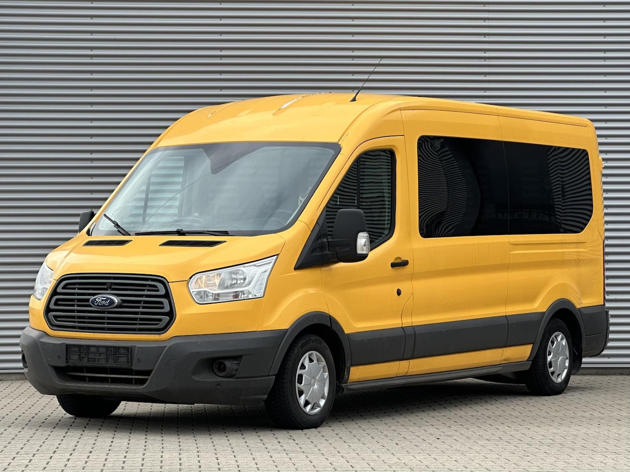 Ford Transit - 350 2.0 TDCI L3H2 Trend Personenbus/rolstoelbus - AutoWereld.nl