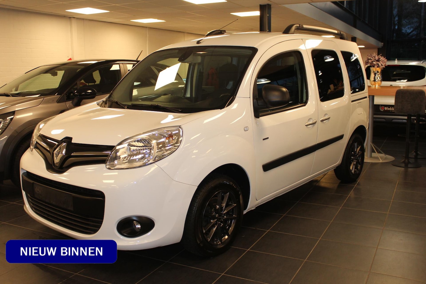 Renault Kangoo Family - 1.2 TCe AUTOMAAT - AutoWereld.nl