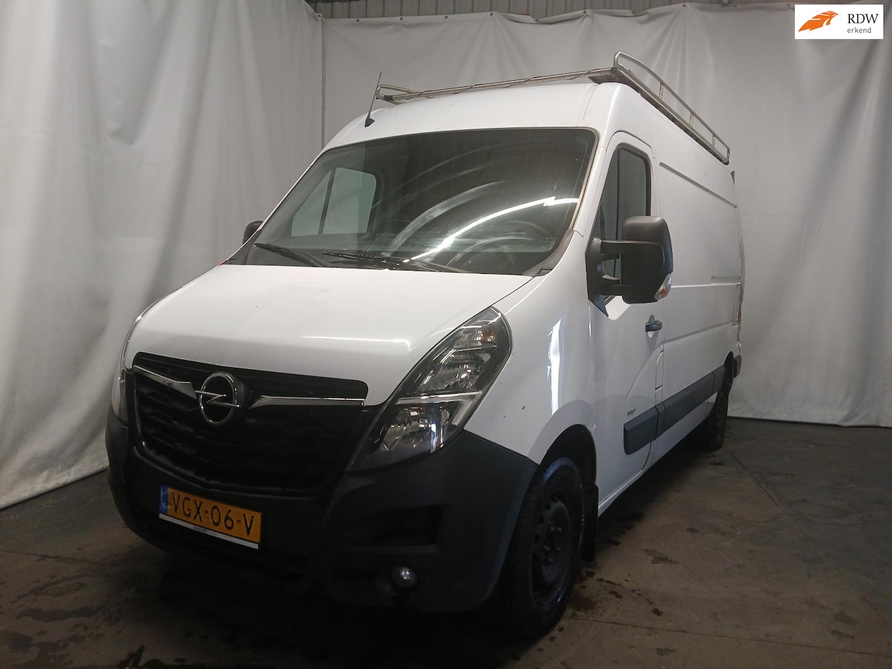 Opel Movano - 2.3 Turbo L2H3 - Links Achter Schade - BTW - AutoWereld.nl