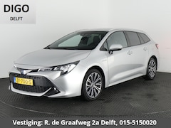 Toyota Corolla Touring Sports - 2.0 Hybrid First Edition | Navigatie | Apple Carplay & AndroidAUTO | 1e eigenaar | Camera