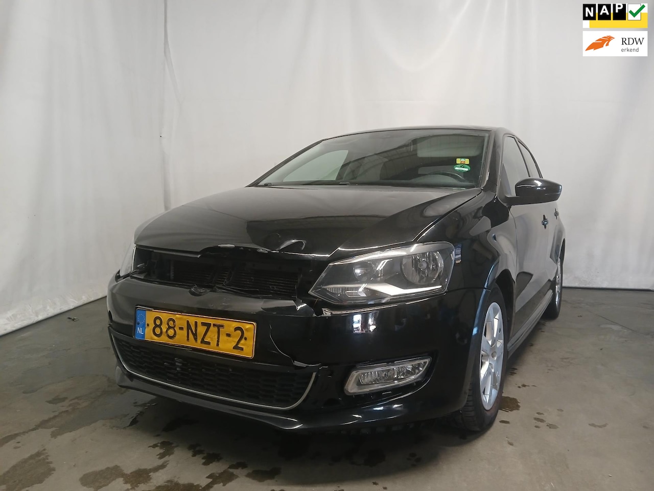 Volkswagen Polo - 1.2 TDI BlueMotion Comfortline - Front Schade - AutoWereld.nl