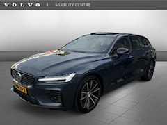 Volvo V60 - T6 AWD + Dark | Trekhaak | Panodak | H&K Audio