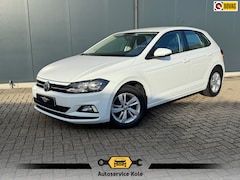 Volkswagen Polo - 1.0 TSI 95pk Comfortline * Navigatie * Lm Velgen * Adaptieve Cruise Control