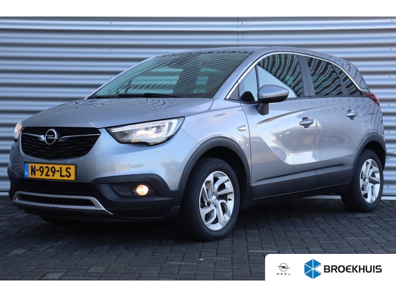 Opel Crossland X - 1.2 TURBO 110PK INNOVATION+ / NAVI / LEDER / CLIMA / LED / PDC / 16" LMV / BLUETOOTH / CRU - AutoWereld.nl